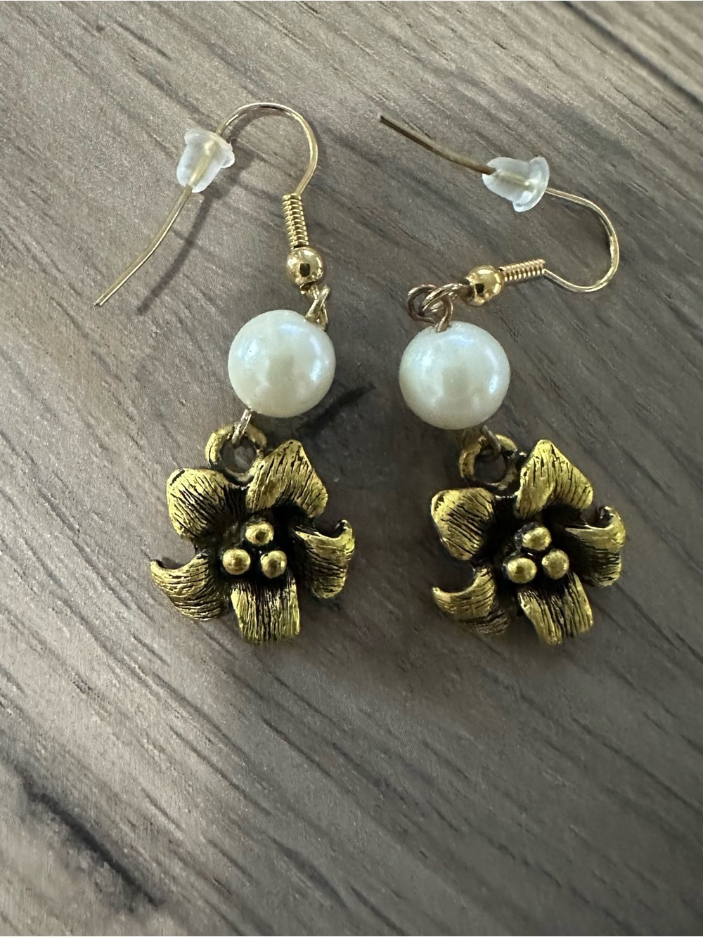 Vintage Pearl Drop Floral Earrings